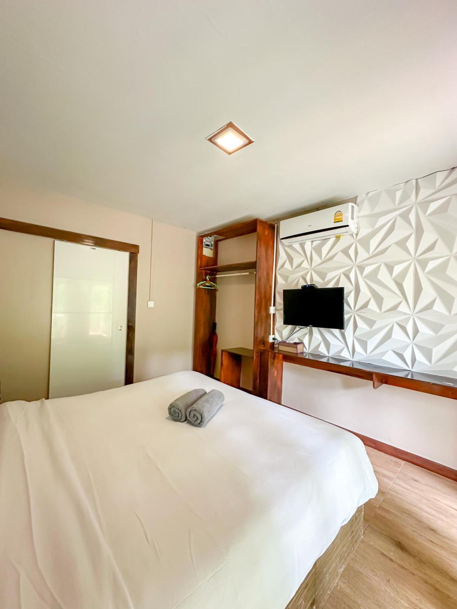 Good Mood Resort Koh Lipe Extérieur photo